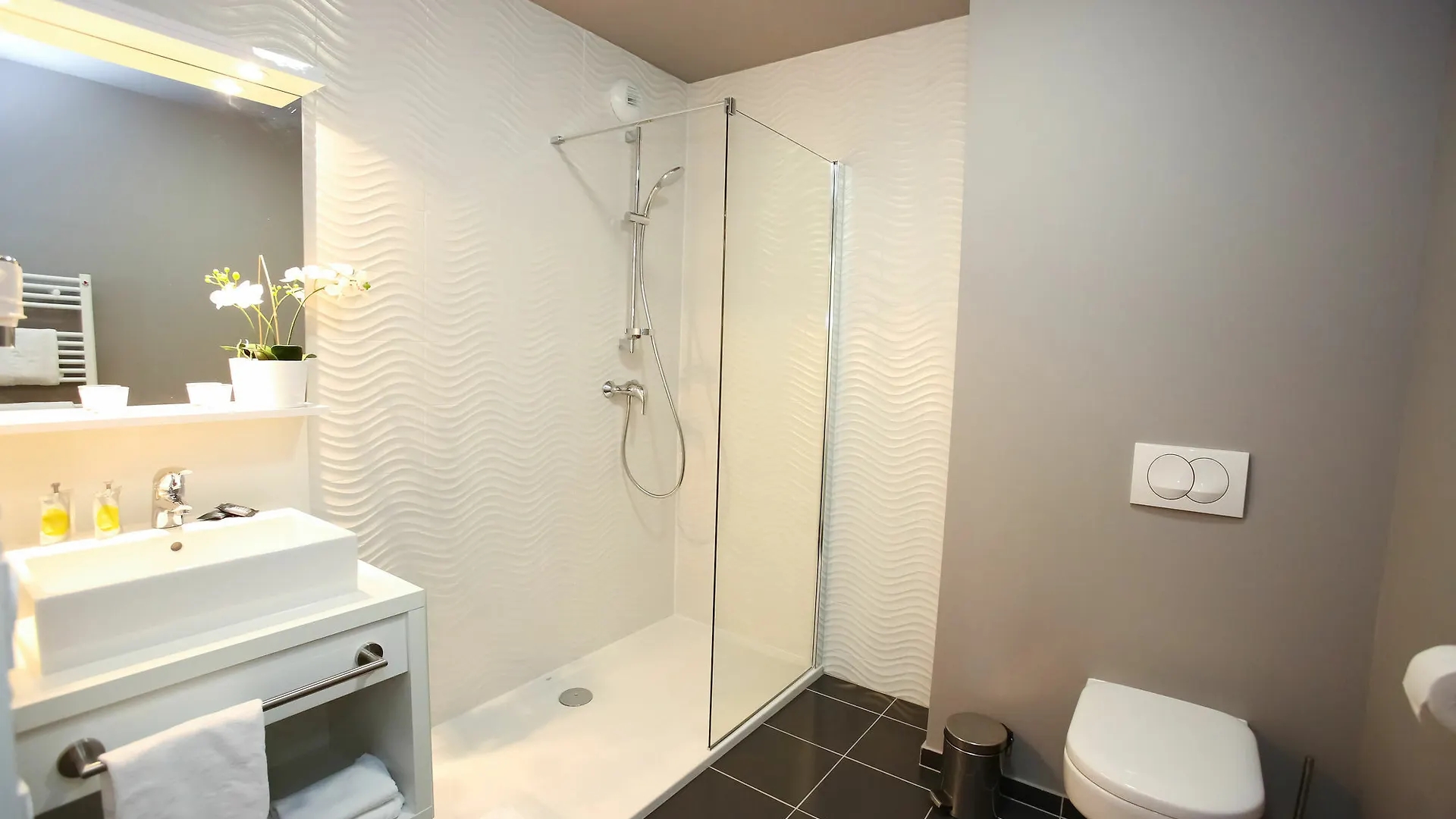 All Suites Appart Hotel Aeroport Paris Orly - Rungis Aparthotel